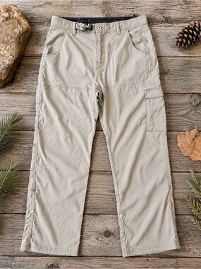 PrAna Stretch Hiking Cargo Pants Men’s 34x30 Khaki Roll-Up